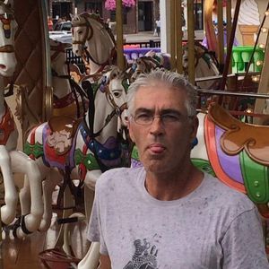 Meet your Posher, Wayne